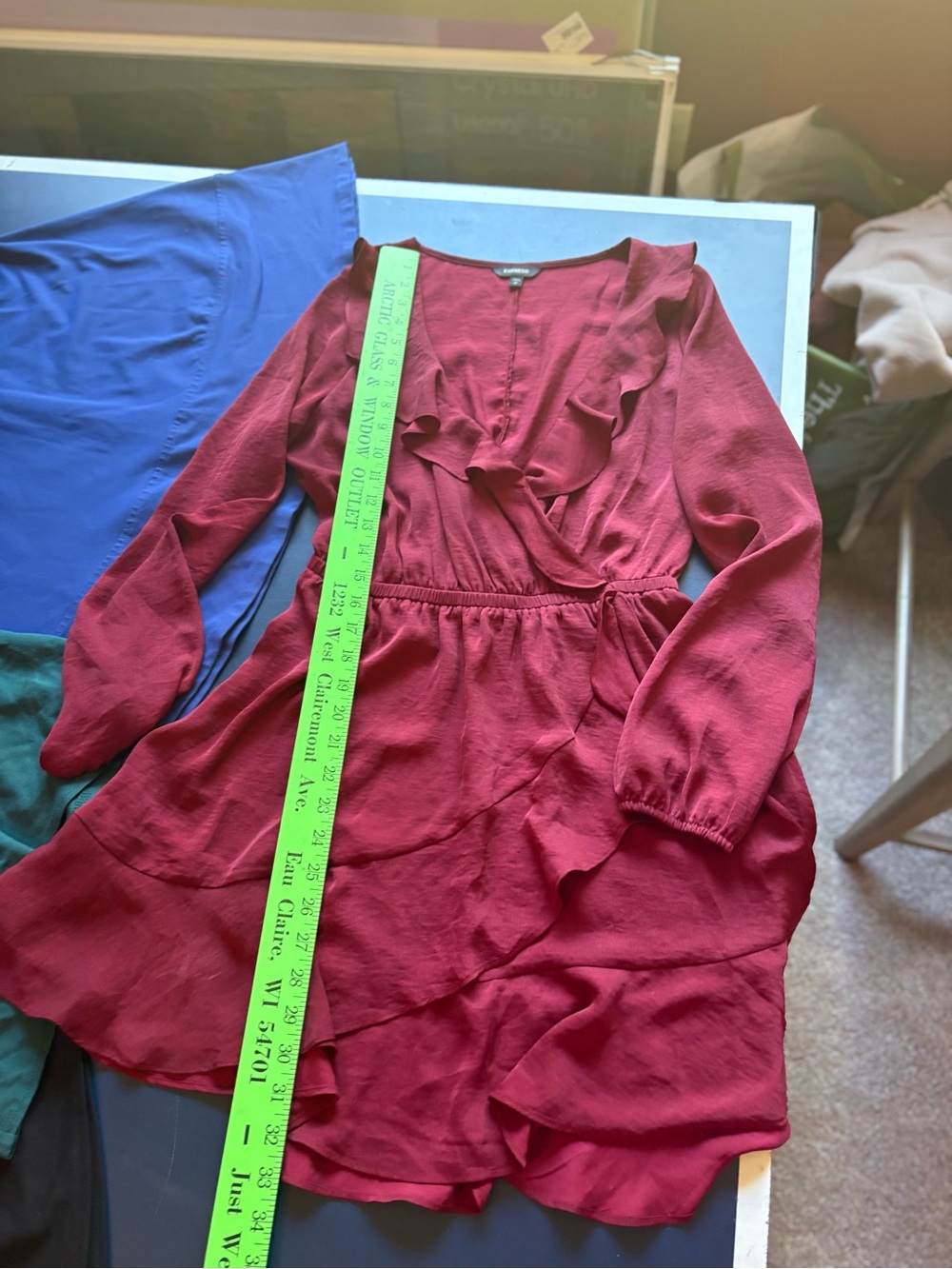 4 dresses, Size small , 32 inch short , female dresses